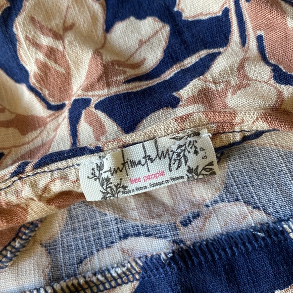 🌼 NWT Free People Floral Strappy back open back mini dress very flattering - Picture 15 of 17